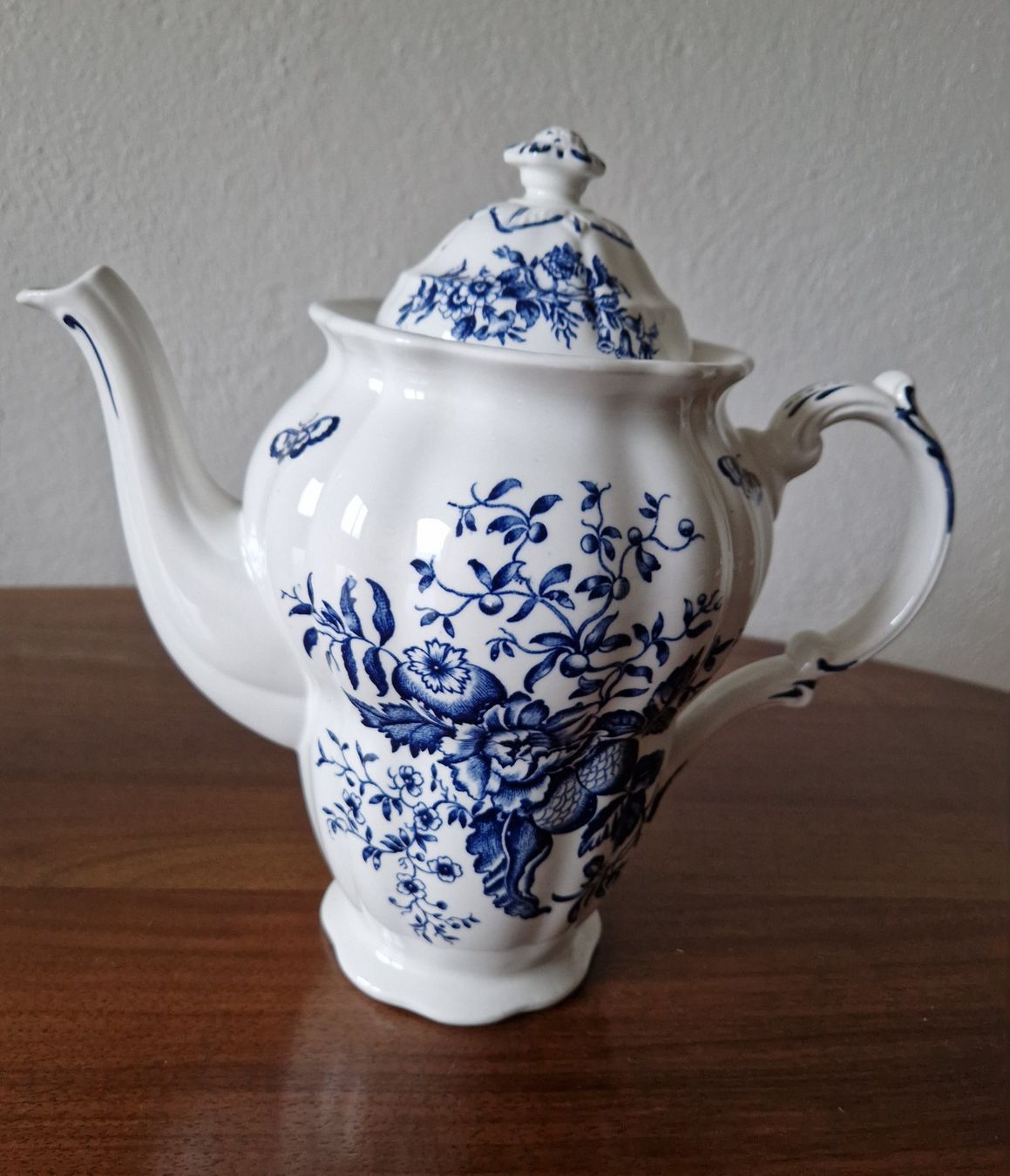 Teekannen: Tee und Kaffeekanne / Peony/ England – Gebraucht aus Bern von Antikbatik 1