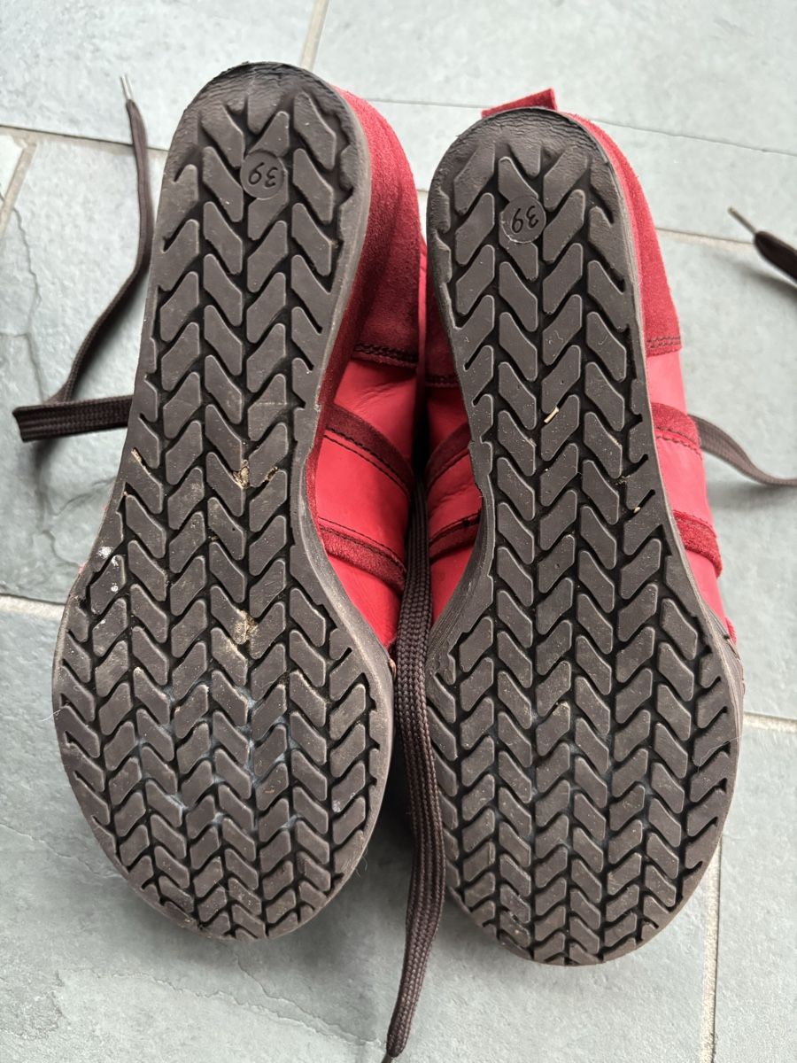 Damenschuhe: Damen Sneaker Leder Keilabsatz Khrio – Gebraucht aus Münsingen von Richigen 2