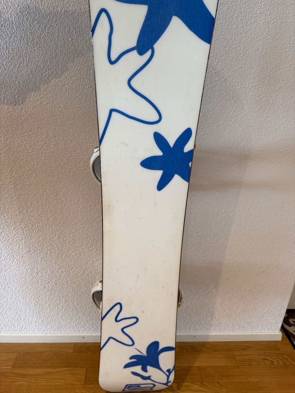 Board: Junior Snowboard 145cm – Usato da Oberbuchsiten venduto da Samson1.0 1