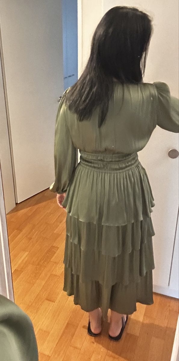Maje Vestiti: Wunderschönes Kleid von Maje Gr. 38 grün – Usato da Kriens venduto da Pilatu 1