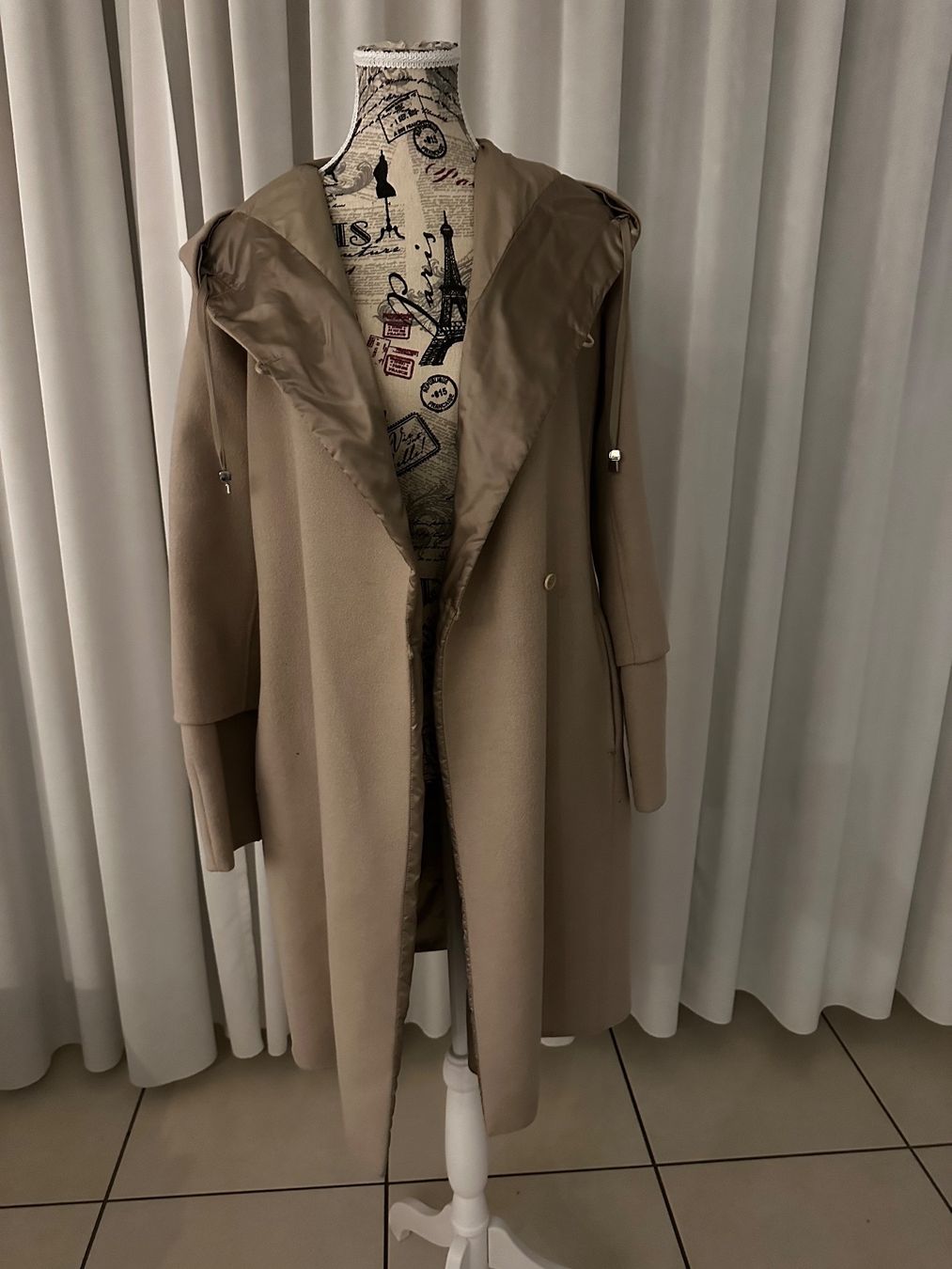 Max Mara Cappotti: Max Mara Grosse 36 – Nuovo (secondo la descrizione) da Alpnach Dorf venduto da ljusja 6
