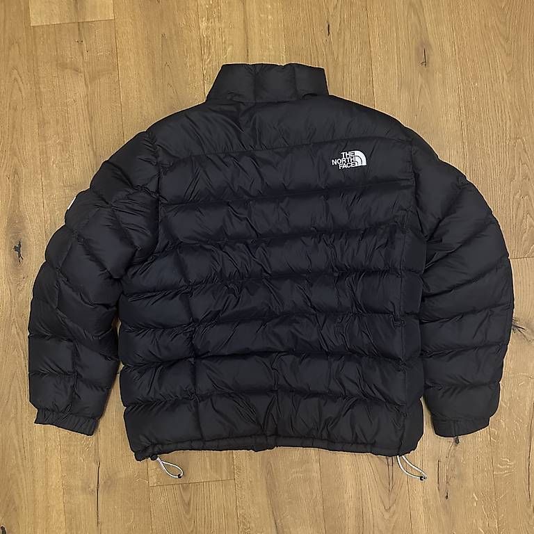 North Face Giacche: Warme Winterjacke von North Face – Nuovo (secondo la descrizione) da Langnau i. E. venduto da yo_ja 1