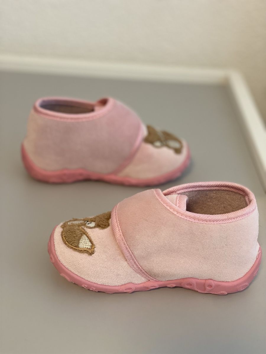 Scarpe per ragazze: Hausschuhe Gr.23 – Usato da WEINFELDEN venduto da marygloss 2