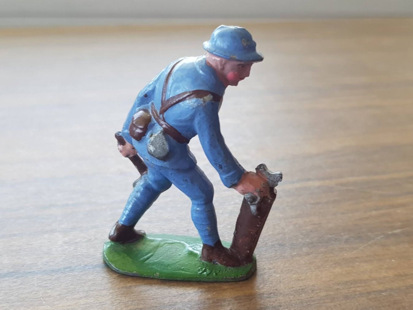 Figuren: Zinnfigur antik - Soldat Nr.1 – Gebraucht aus Mörschwil von antiksalon 8