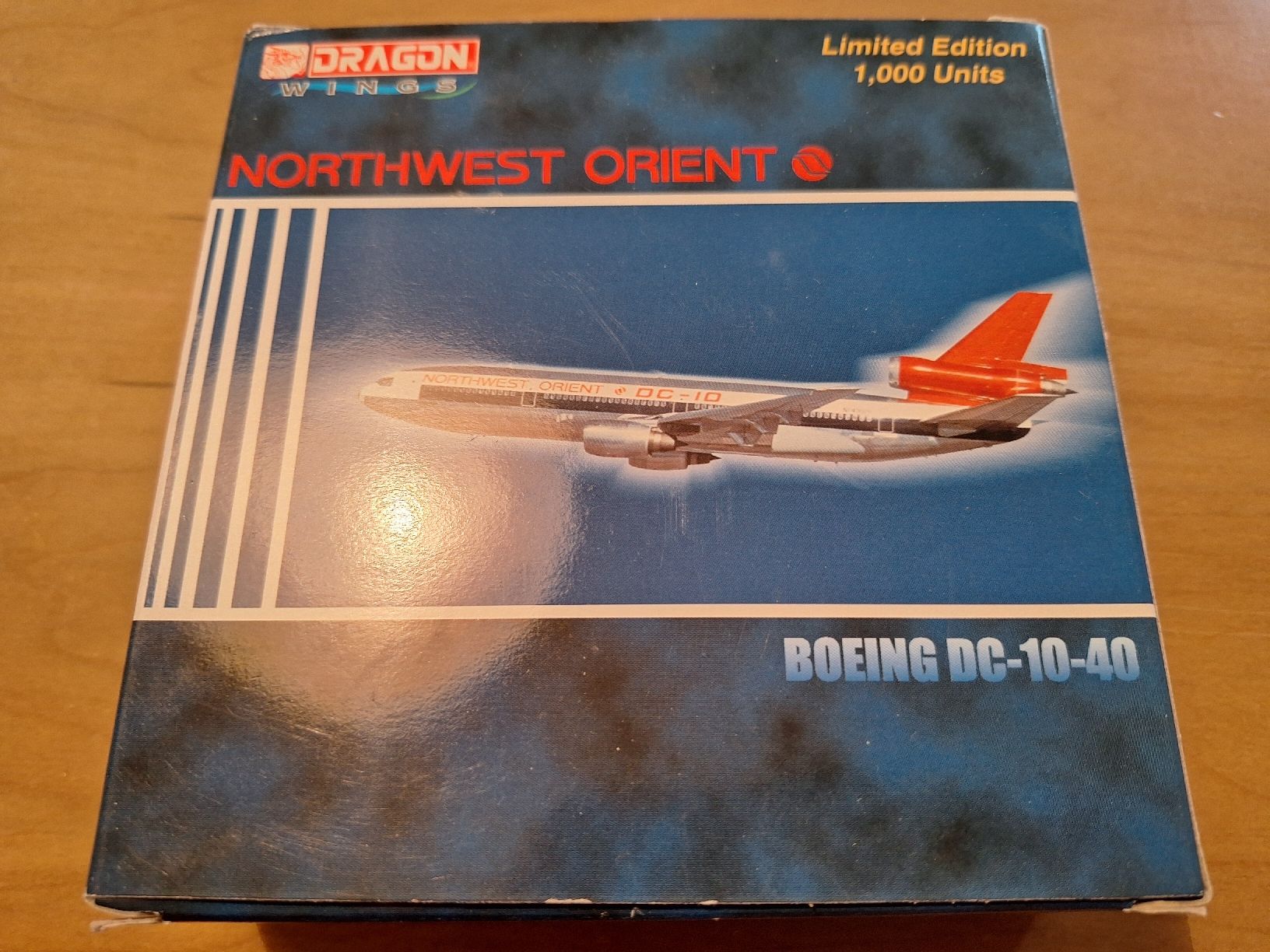 Kit di modellismo & Modellini statici: Boeing DC-10-40 Northwest Orient Limited Edition, Dragon Win – Usato da Sargans venduto da nicsam1815