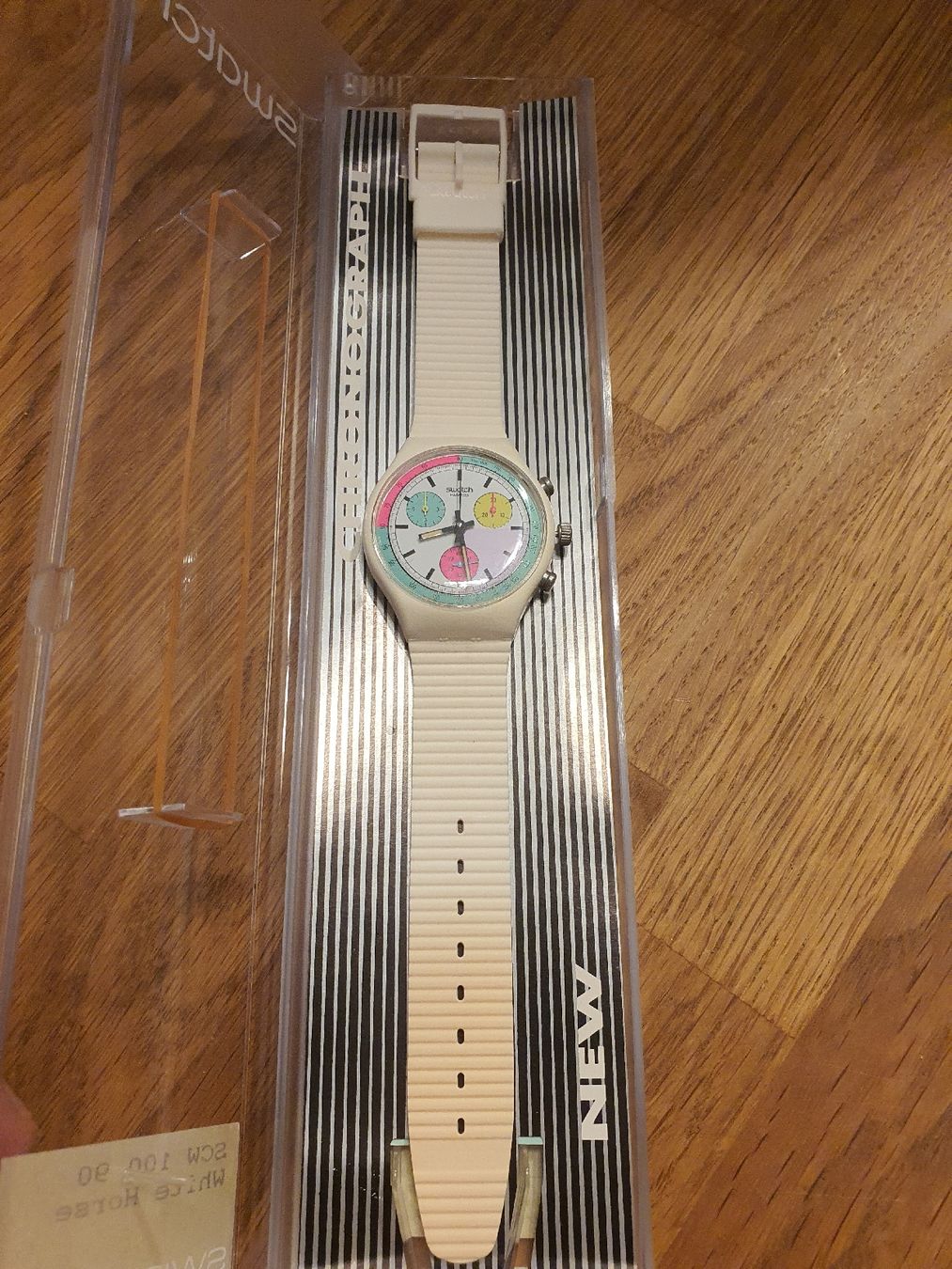 Swatch Orologi: SWATCH CHRONO White Horse SCW100 – Nuovo (secondo la descrizione) da Ballwil venduto da Roman_w 1