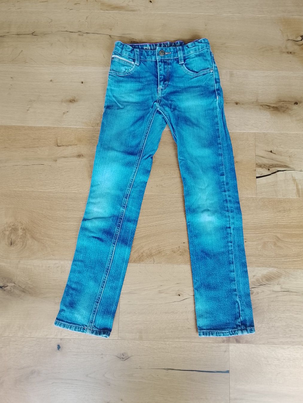 We Pantaloni: Jeans Gr.140 – Usato da St. Gallen venduto da Okonomyiaki