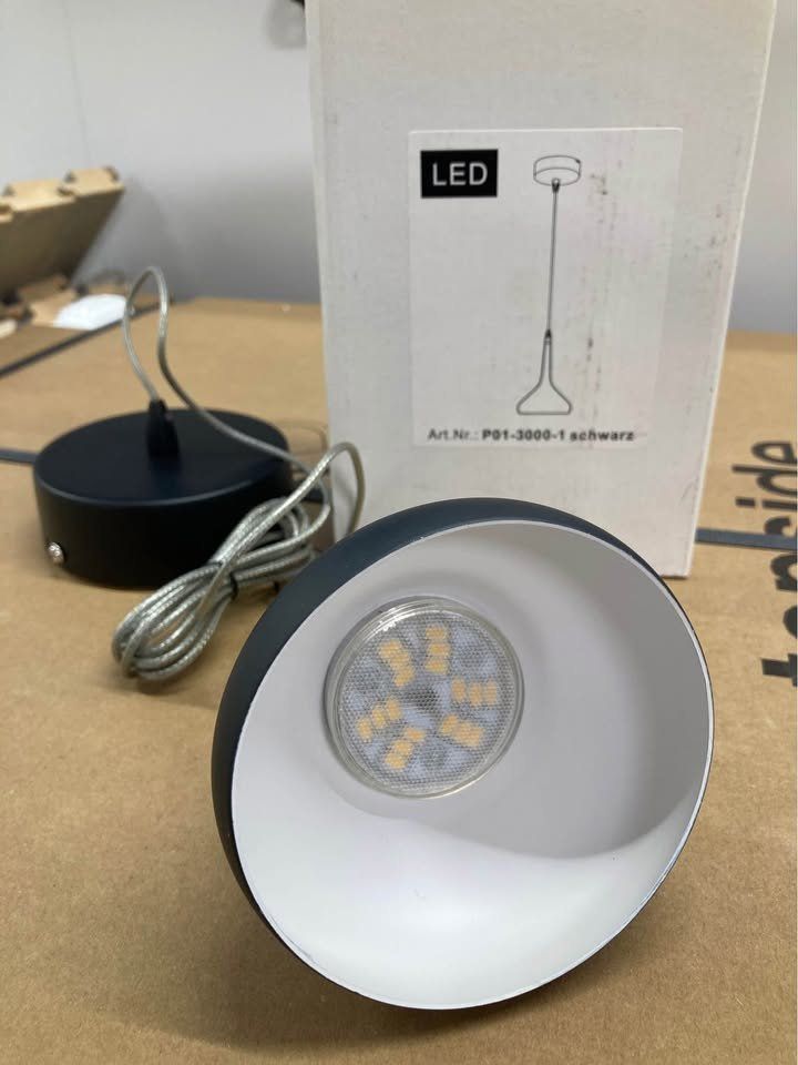 Lampade: LED Pendelleuchte TRE schwarz neu – Nuovo e nell'imballaggio originale da Rudolfstetten venduto da Stellina1975 2