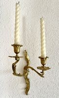 Zwei Wandleuchten aus vergoldeter Bronze für zwei Kerzen