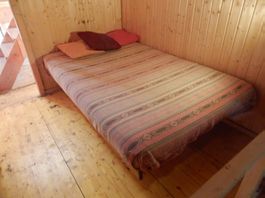 Bettrost mit Matratze 200 x 120 cm