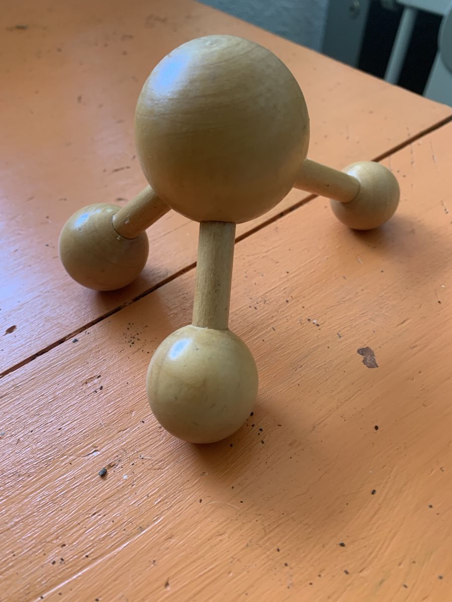 Dispositivi per massaggi: Massagegerät aus Holz – Usato da Brugg AG venduto da Simone92
