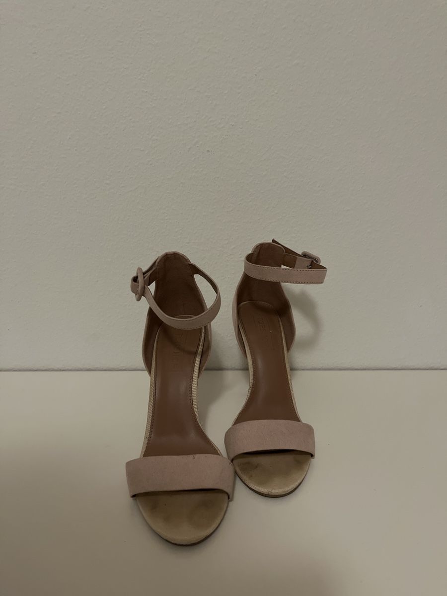 Scarpe da donna: high heels – Usato da Luzern venduto da SonjaBucher 1