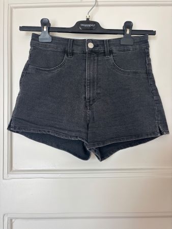 Mini short noir