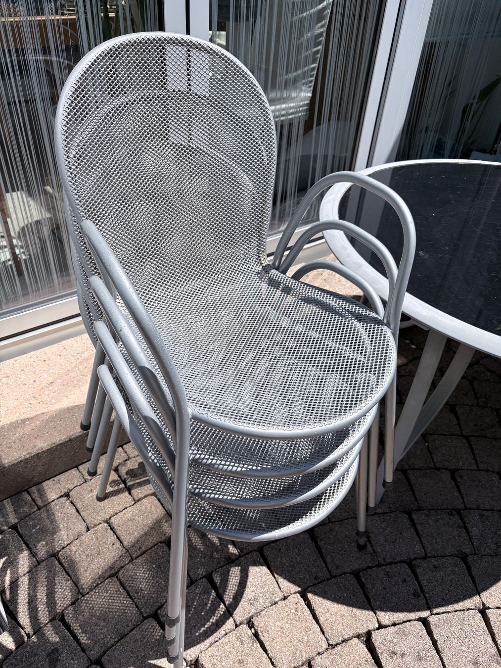 Tables: Rundes Gartentisch Set / Oder nur Tisch – D'occasion à Rodersdorf par anjagarland 2