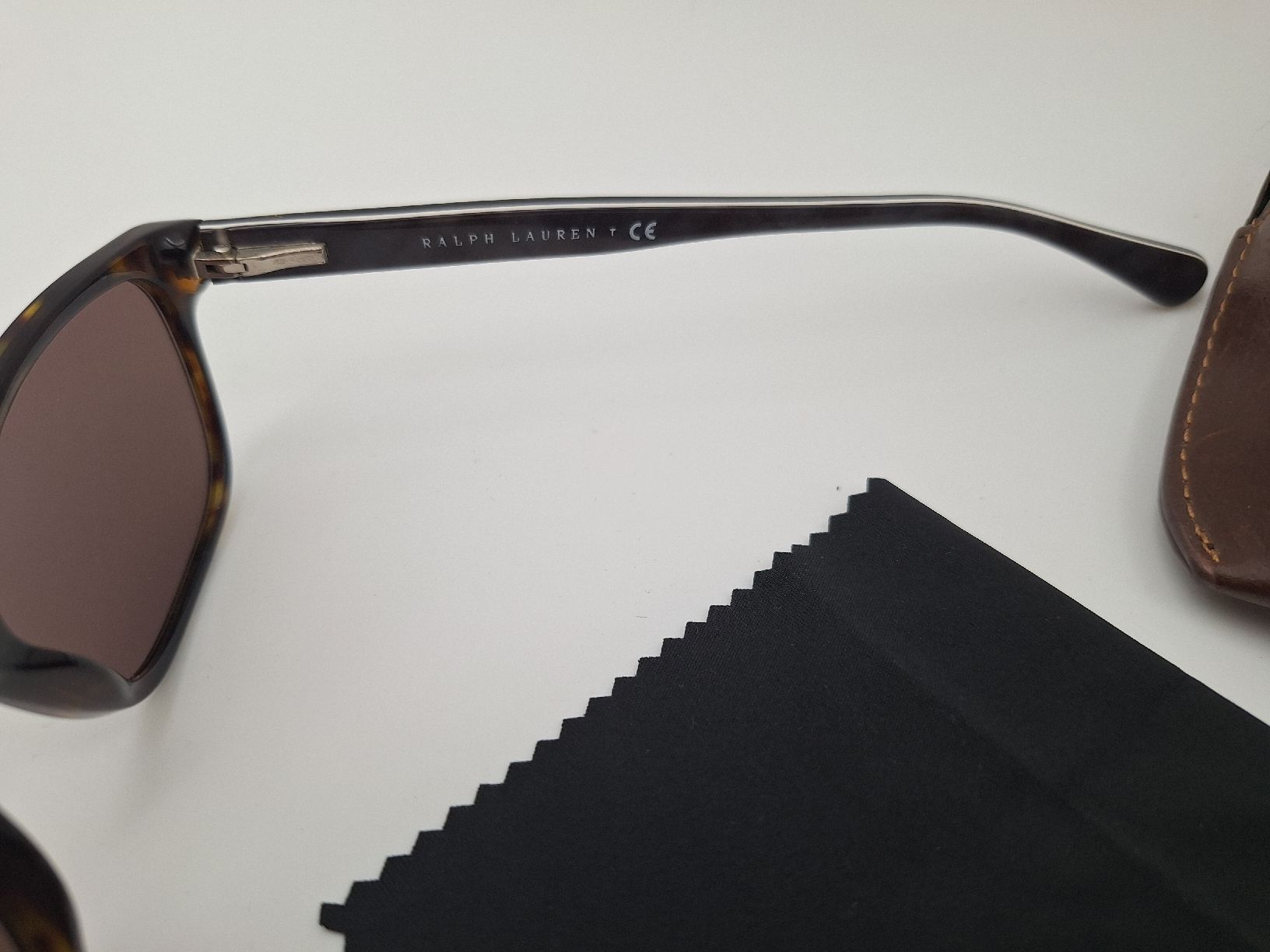 Brillen & Gläser: Sonnenbrille Ralph Lauren – Gebraucht aus Horw von lee_mml6 2