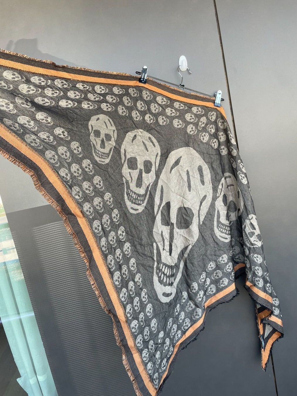 Alexander Mcqueen Foulard & Sciarpe: 100% original Alexander McQueen scarf – Usato da Zug venduto da dim_np7l 4