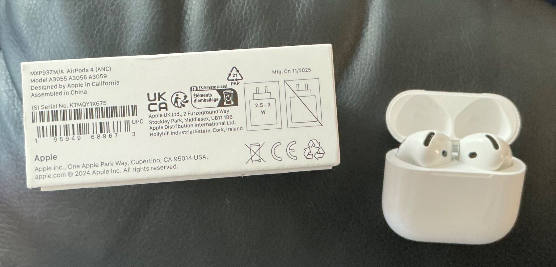 Apple Cuffie: Apple AirPods 4 mit ANC – Nuovo (secondo la descrizione) da Bern venduto da Mcurieux 1