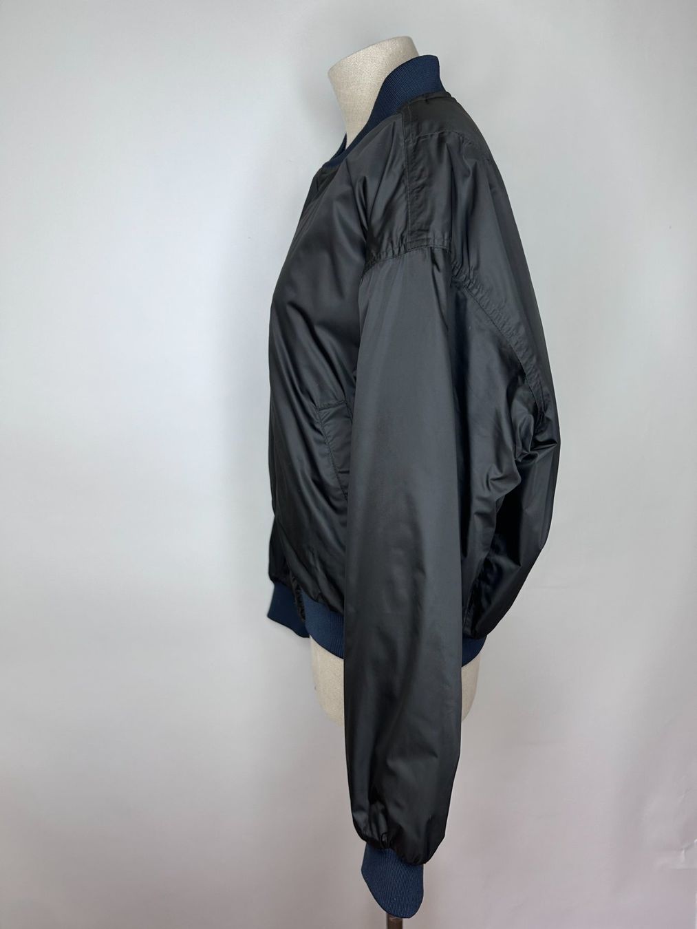 Ganni Jacken: Ganni Bomberjacke – Gebraucht aus St. Gallen von look-twice 2