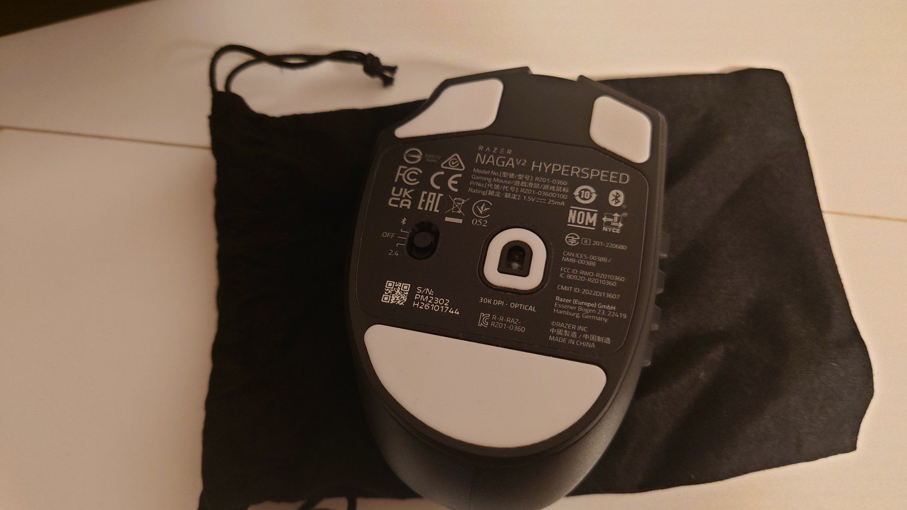 Razer Mouse: Razer NAGA v2 Hyperspeed, Wireless Maus – Usato da Volketswil venduto da thedmo_seller 3