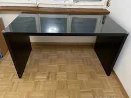 IKEA MIKAEL Schreibtisch mit Glasplatte  140 × 75 cm
