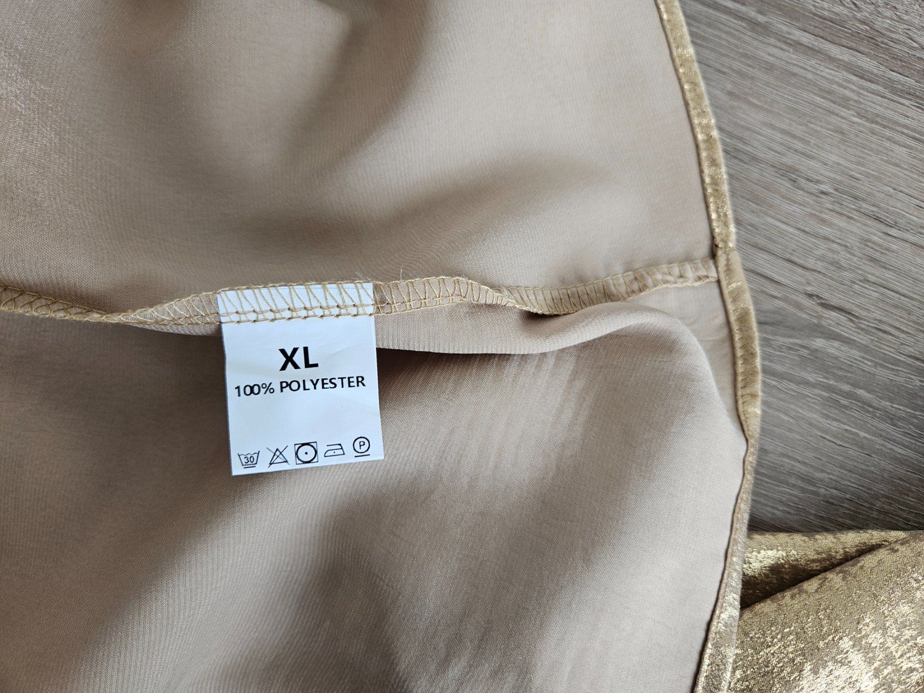 Blusen: goldige Damen Bluse langarm, Gr. 42 / XL – Gebraucht aus Möriken AG von pam66 7