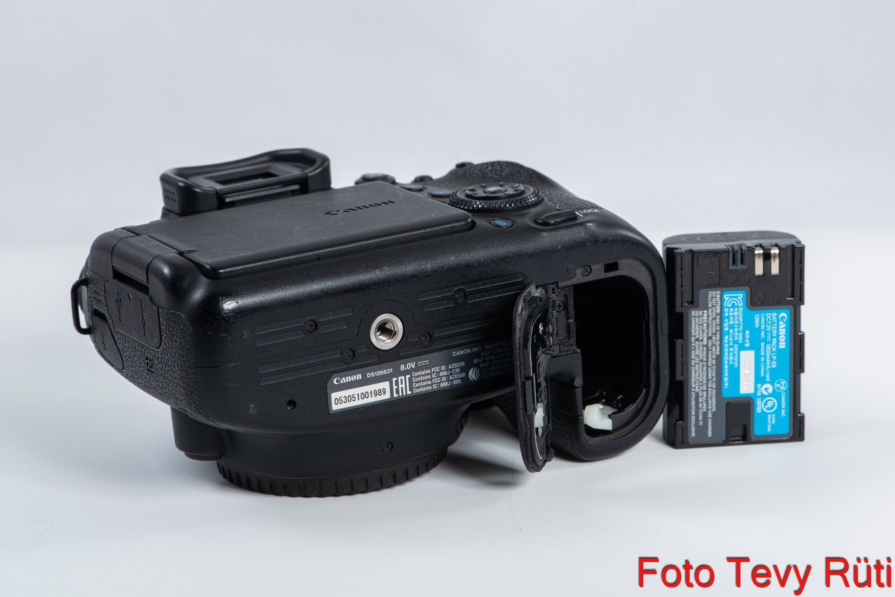 Canon Kamera: Canon EOS 6D Mark II Gehäuse – Gebraucht aus Rüti ZH von FotoTevy 4