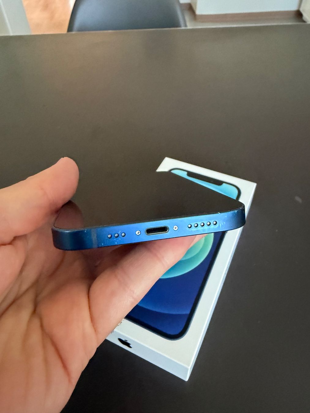 Apple Telefoni cellulari / Smartphones: iPhone 12 128GB 5G Bleu – Usato da La Chaux-de-Fonds venduto da Amiral_Gordon 5