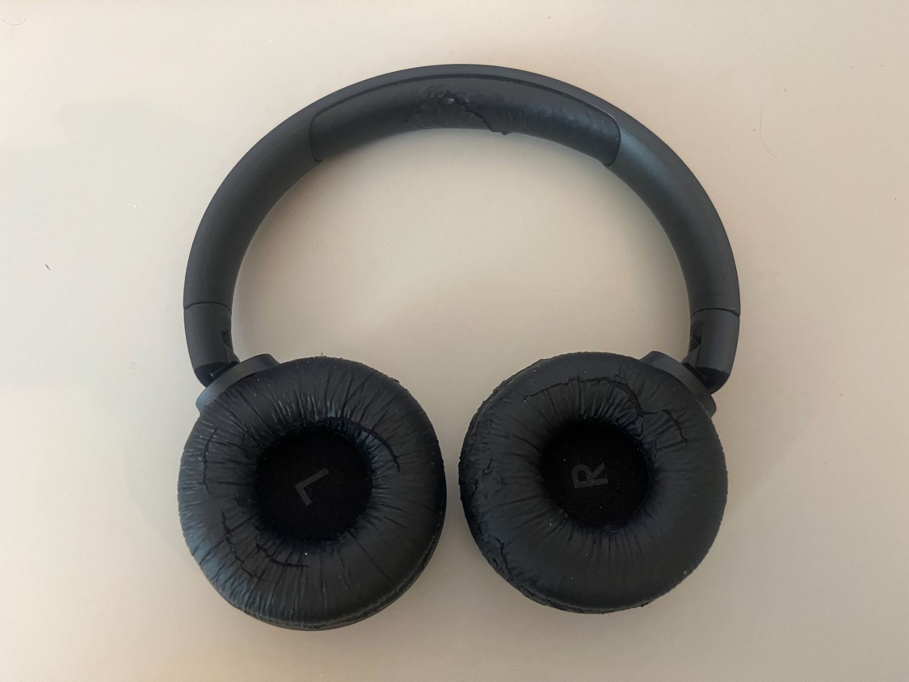 JBL Casques audio: JBL Kopfhörer Bluetooth – D'occasion à Rickenbach b. Wil par KadiAdi