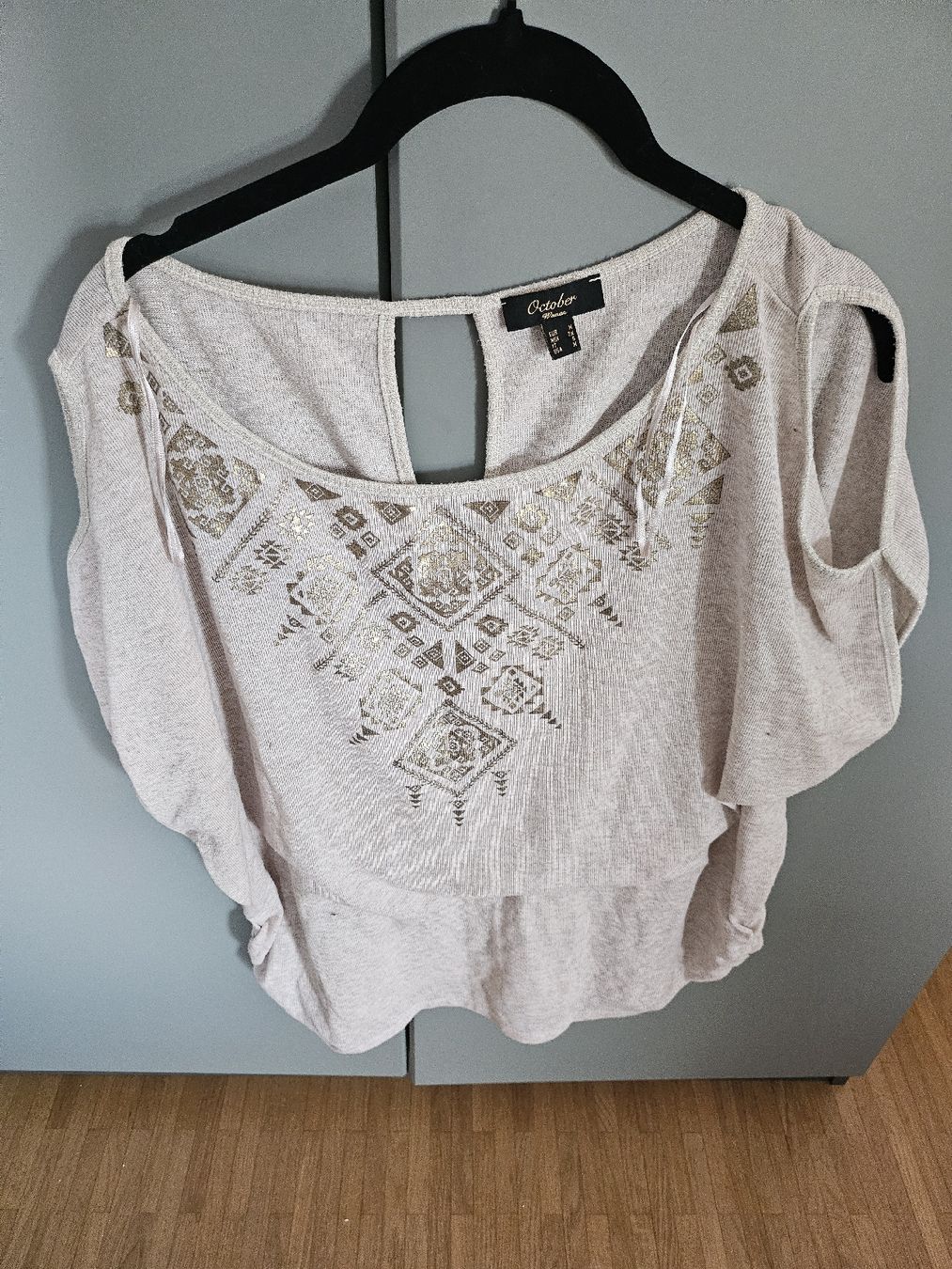 T-shirt: T-shirt été beige – Usato da La Tour-de-Peilz venduto da mar_2r26