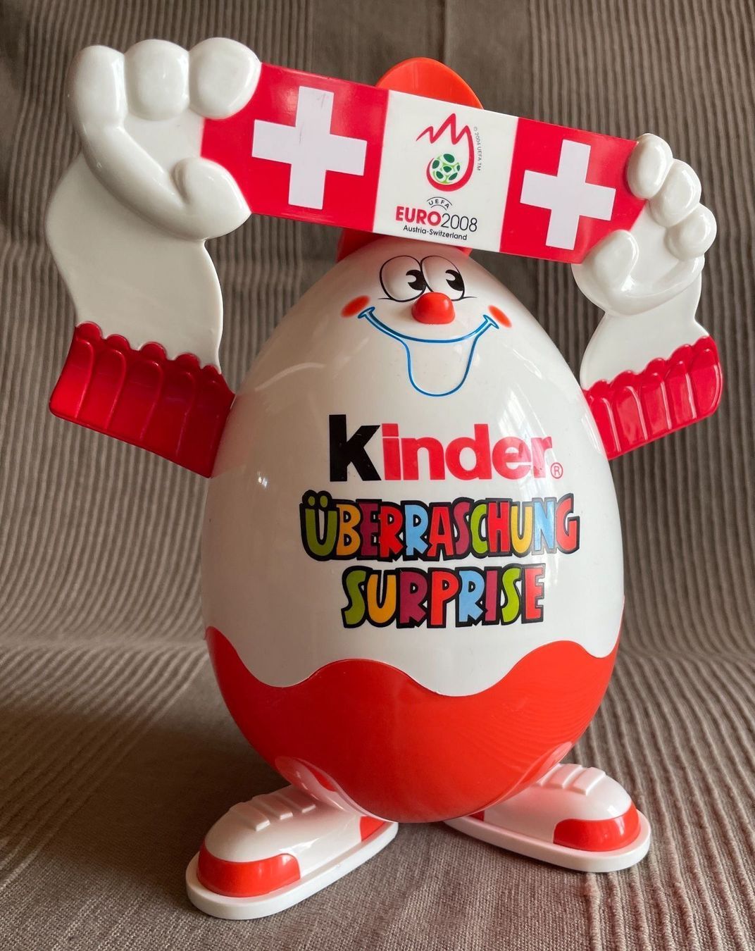 Figuren: Kinderüberraschung- Ei von der Euro 2008 – Gebraucht aus Bern von Chraebu2