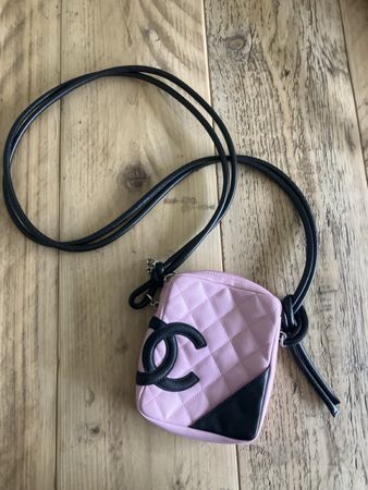 Chanel Handytasche, rosa Leder, Top Zustand, wie neu!