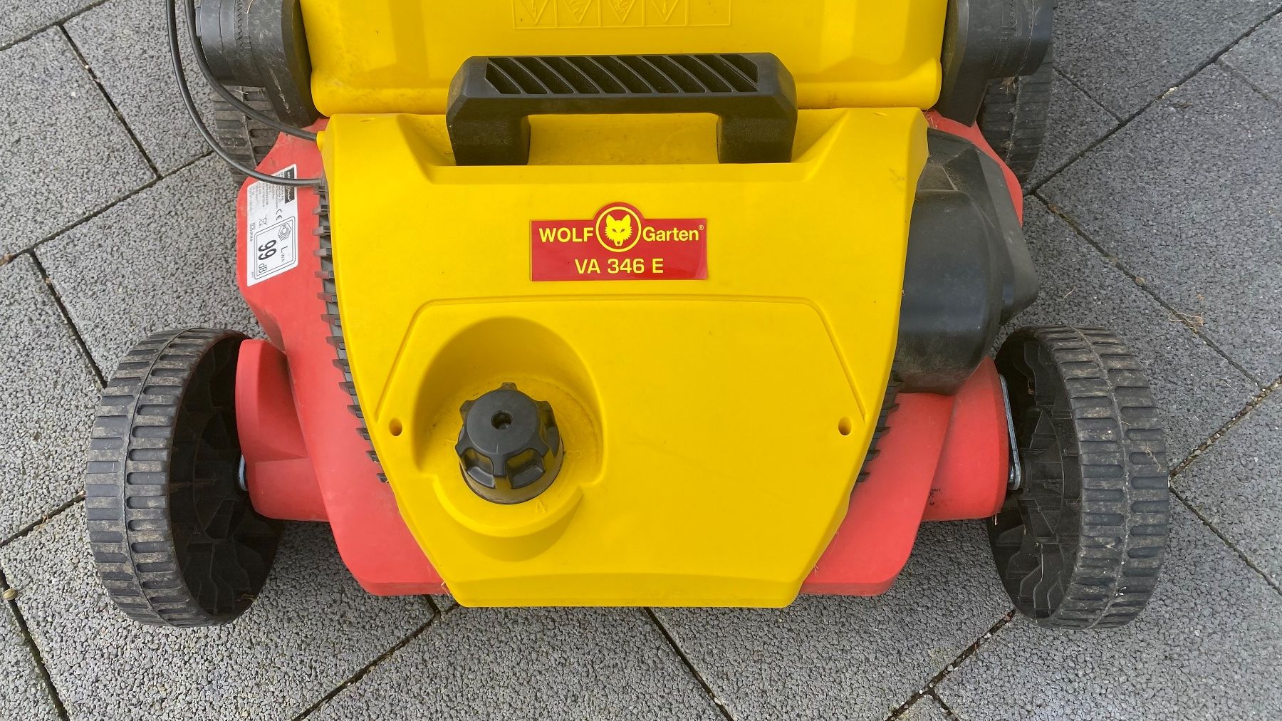 Wolf Garten Bodenbearbeitungsgeräte: Wolf-Garten 34cm Elektro Vertikutierer VA 346 E – Gebraucht aus Baden von  1