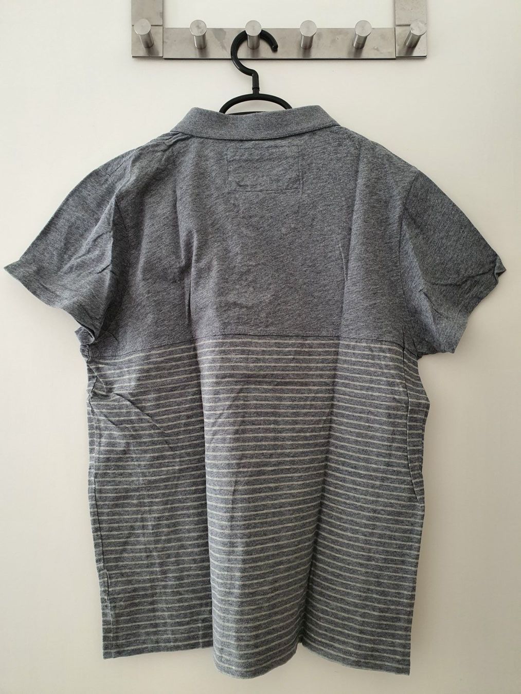 Polo-Shirts: Polo O'Neill gris ligné – Gebraucht aus Genève von ant_5hwp 2