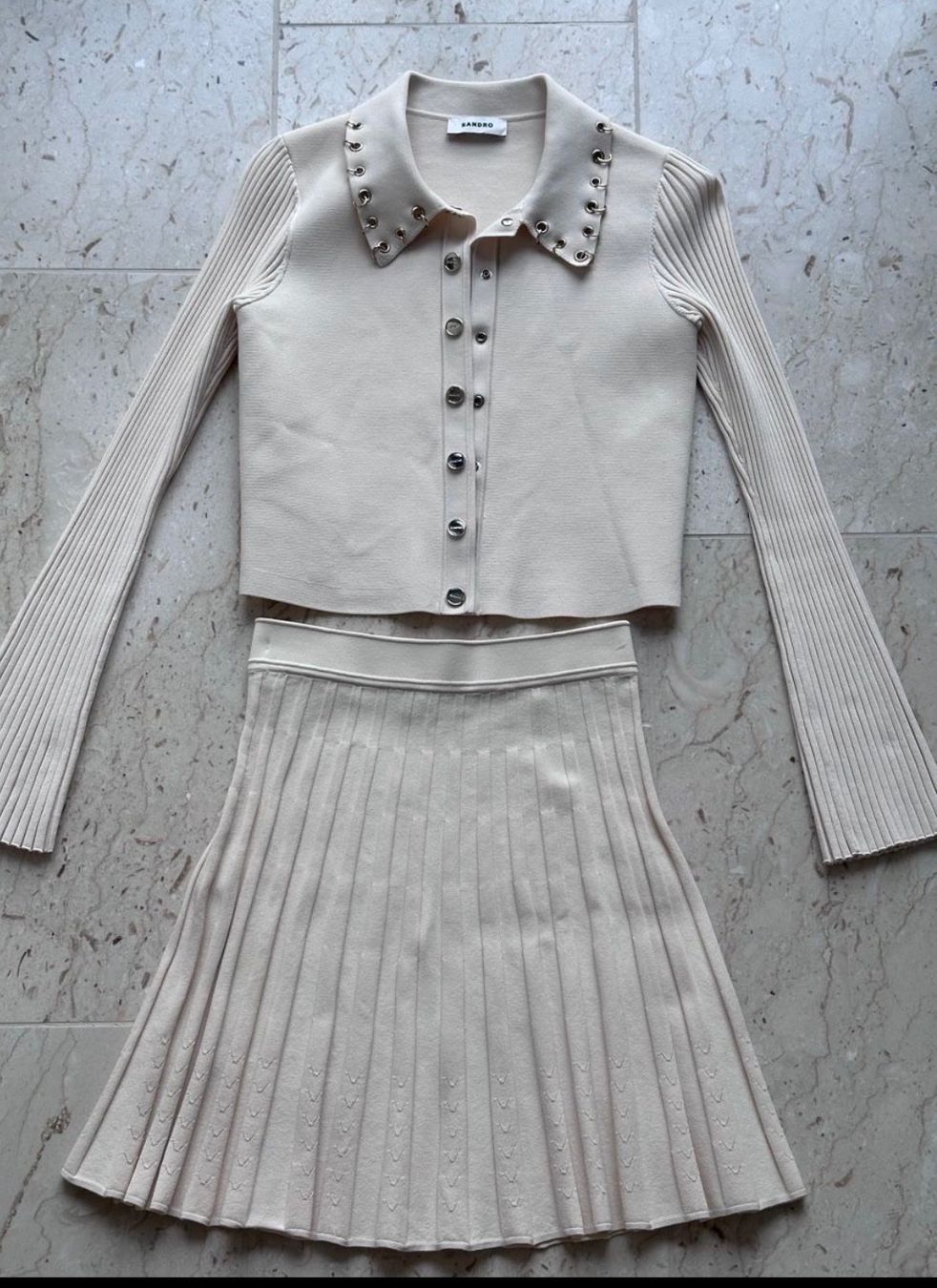 Sandro Lotti di vestiti: Sandro Paris Skirt & Top & Cardigan Set – Nuovo (secondo la descrizione) da Zürich venduto da jia_57tp 3
