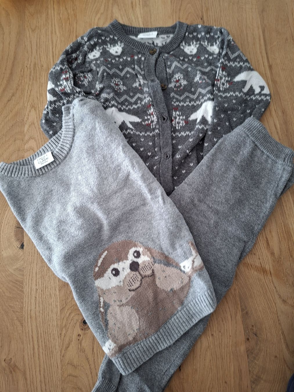 Hust & Claire Kleiderpakete: Hust&Claire Jäckchen, Pulli und Hosen gestrickt. – Gebraucht aus Frenkendorf von Sir_marlin