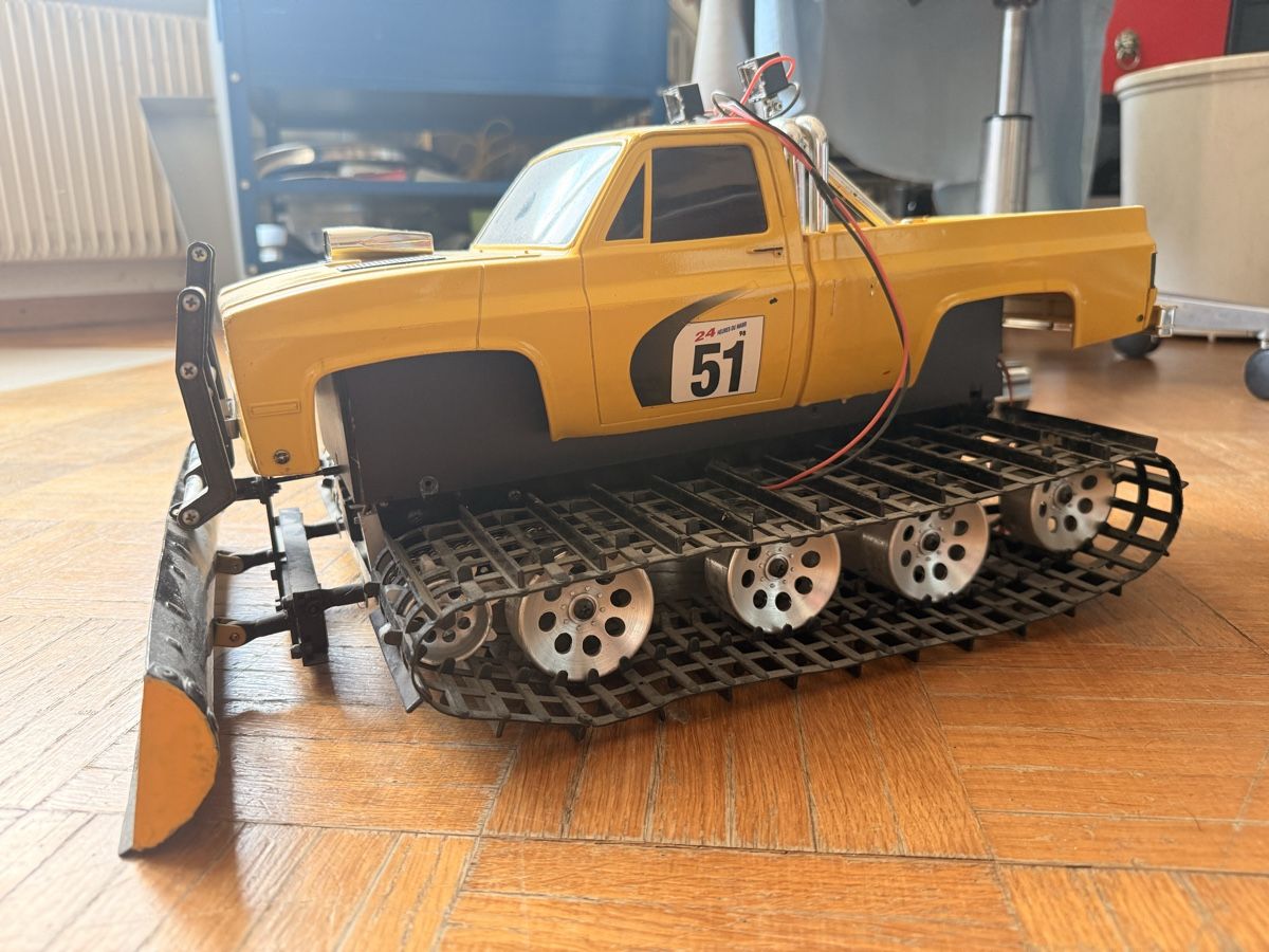 Kyosho RC Modellbau: Pistenbully Blizzard  – Defekt aus Deitingen von Djlion 5