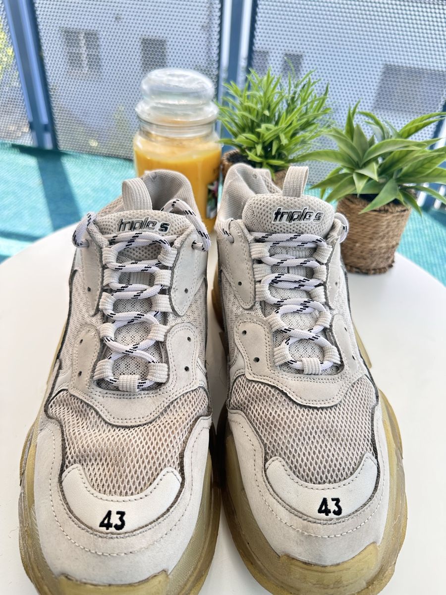 Balenciaga Scarpe da uomo: Balenciaga Triple S Sneaker, Grösse 43. – Usato da Allenwinden venduto da Tba_20 2