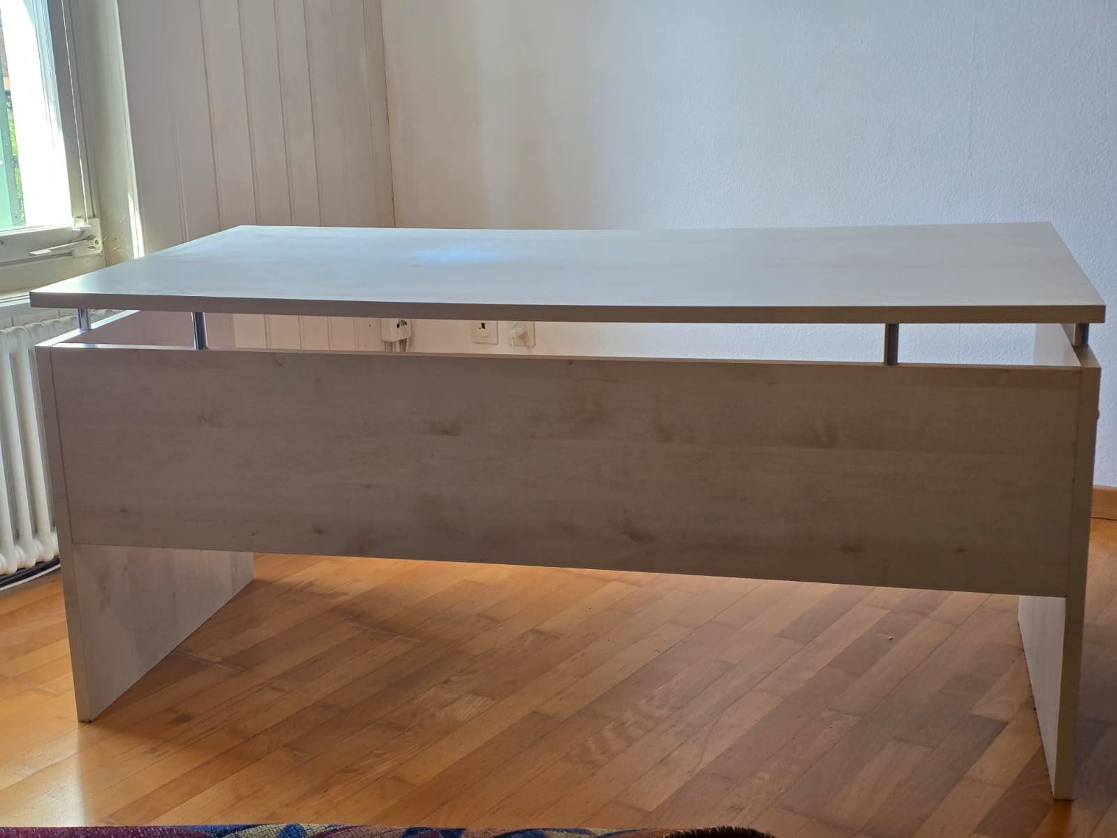 Scrivanie: Bürotisch beige Holzoptik gebraucht – Usato da Uetikon am See venduto da ric_qz72 1