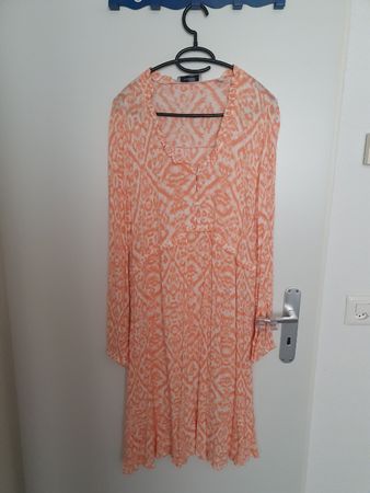 Kleid 40