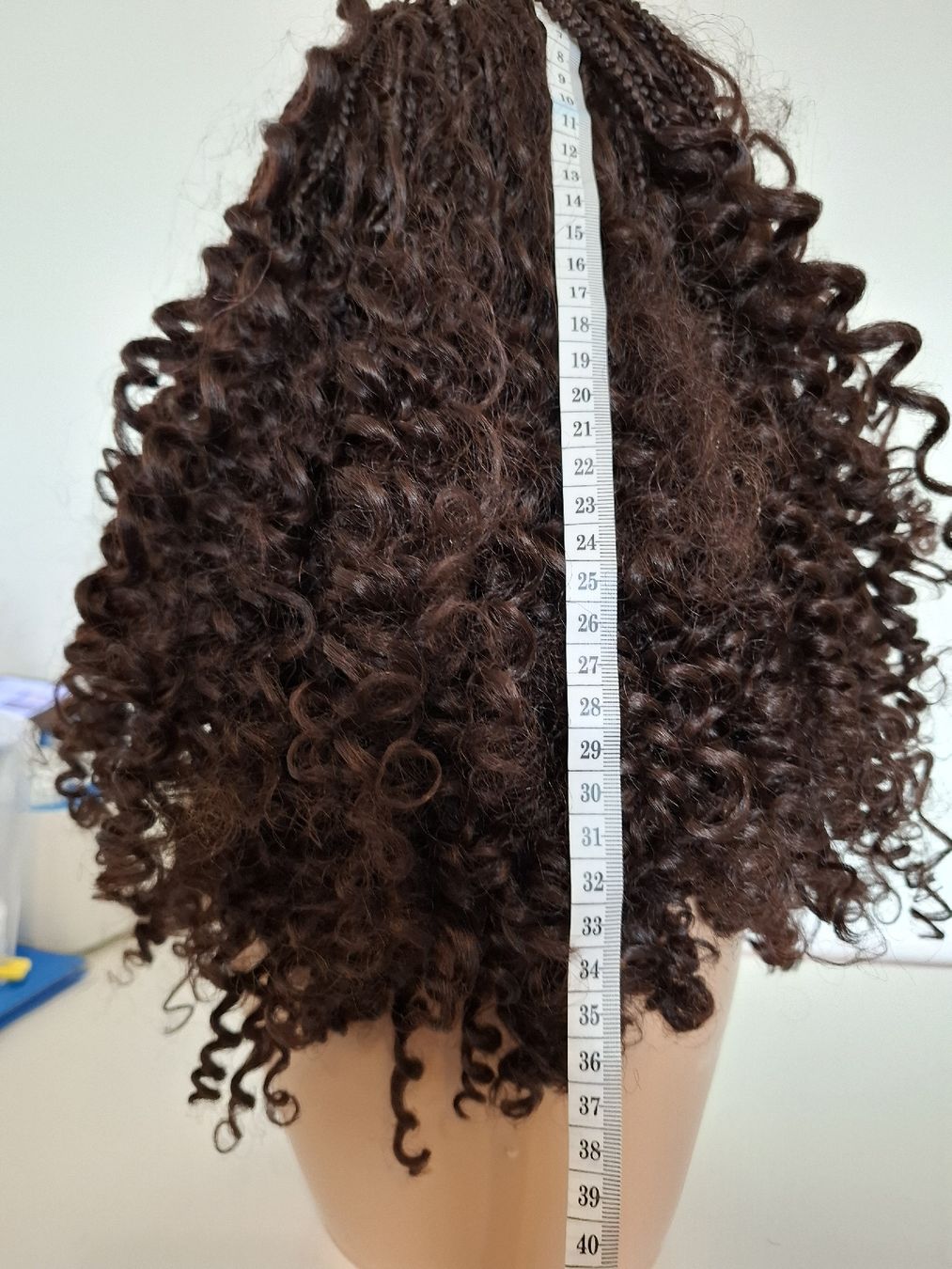 Parrucche: Short Copper Curly Wig | Voluminous Style – Nuovo (secondo la descrizione) da Lausanne venduto da usa_xd5k 7