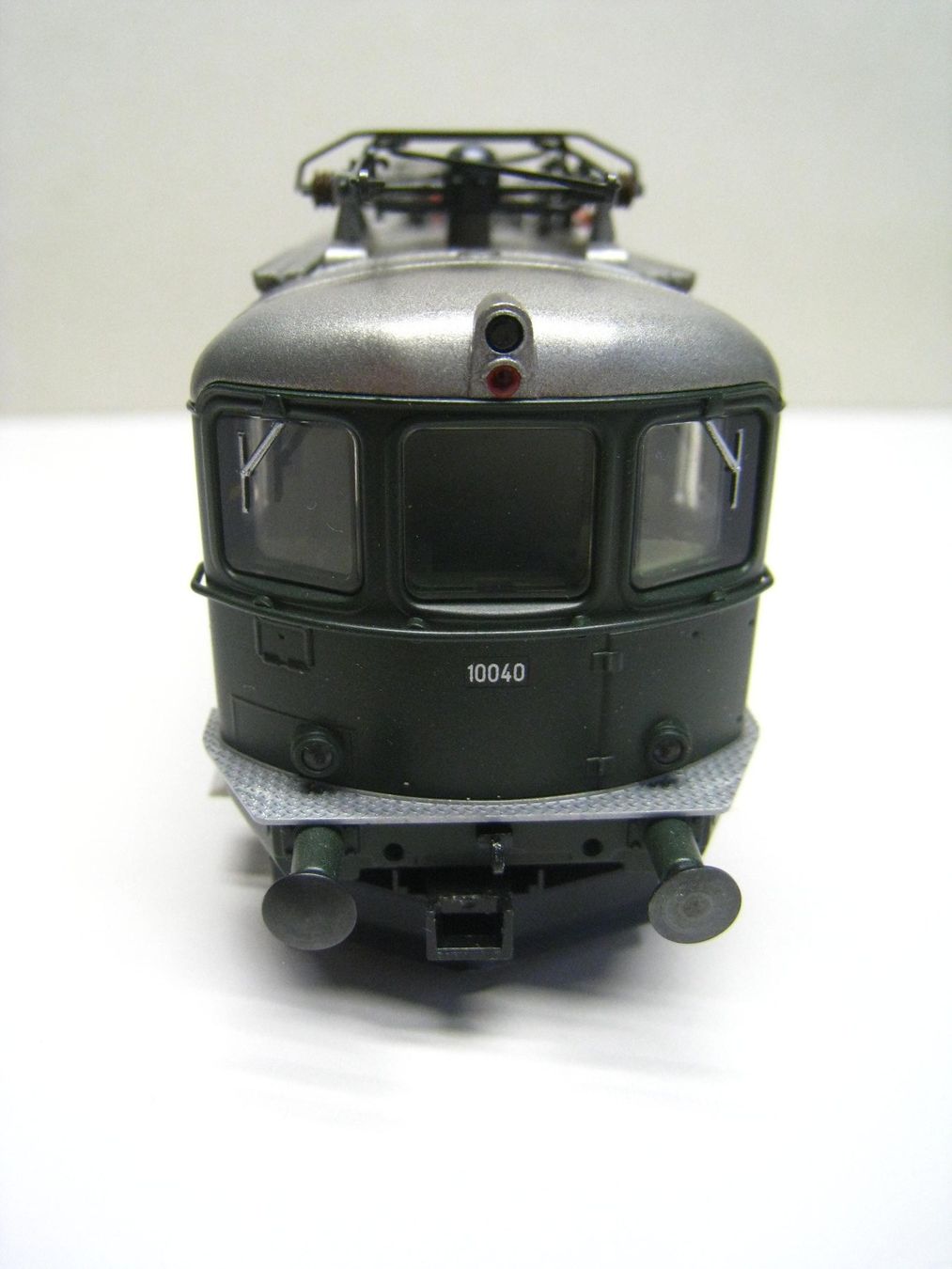Trix Modellini di ferrovie: Trix Re 4/4 I 10040 grün, mit DDC Decoder, 22244 – Usato da Buchs ZH venduto da swiss-train 2