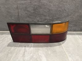Porsche 924 Rücklechte rechts