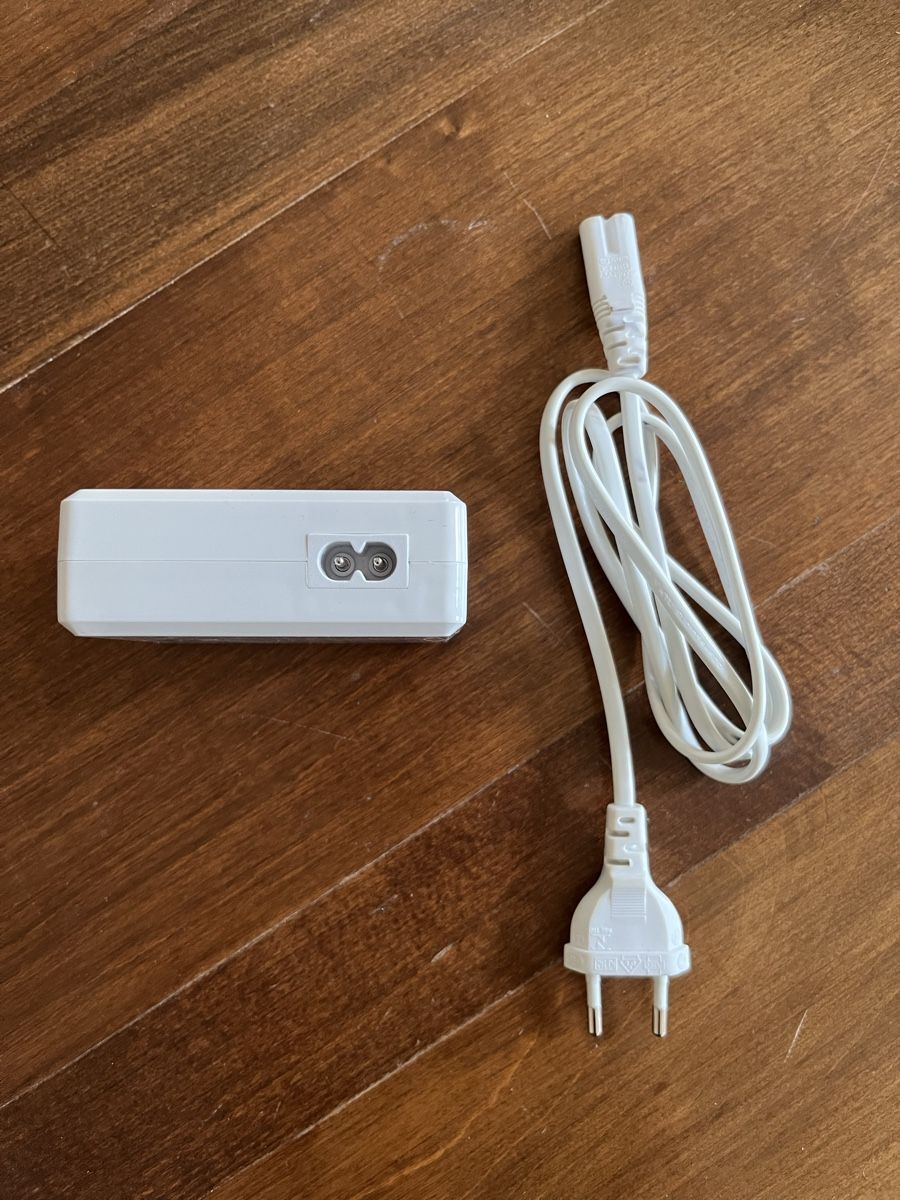 Caricabatterie: Chargeur USB 4 ports 34W – Usato da Nyon venduto da Ataraxia