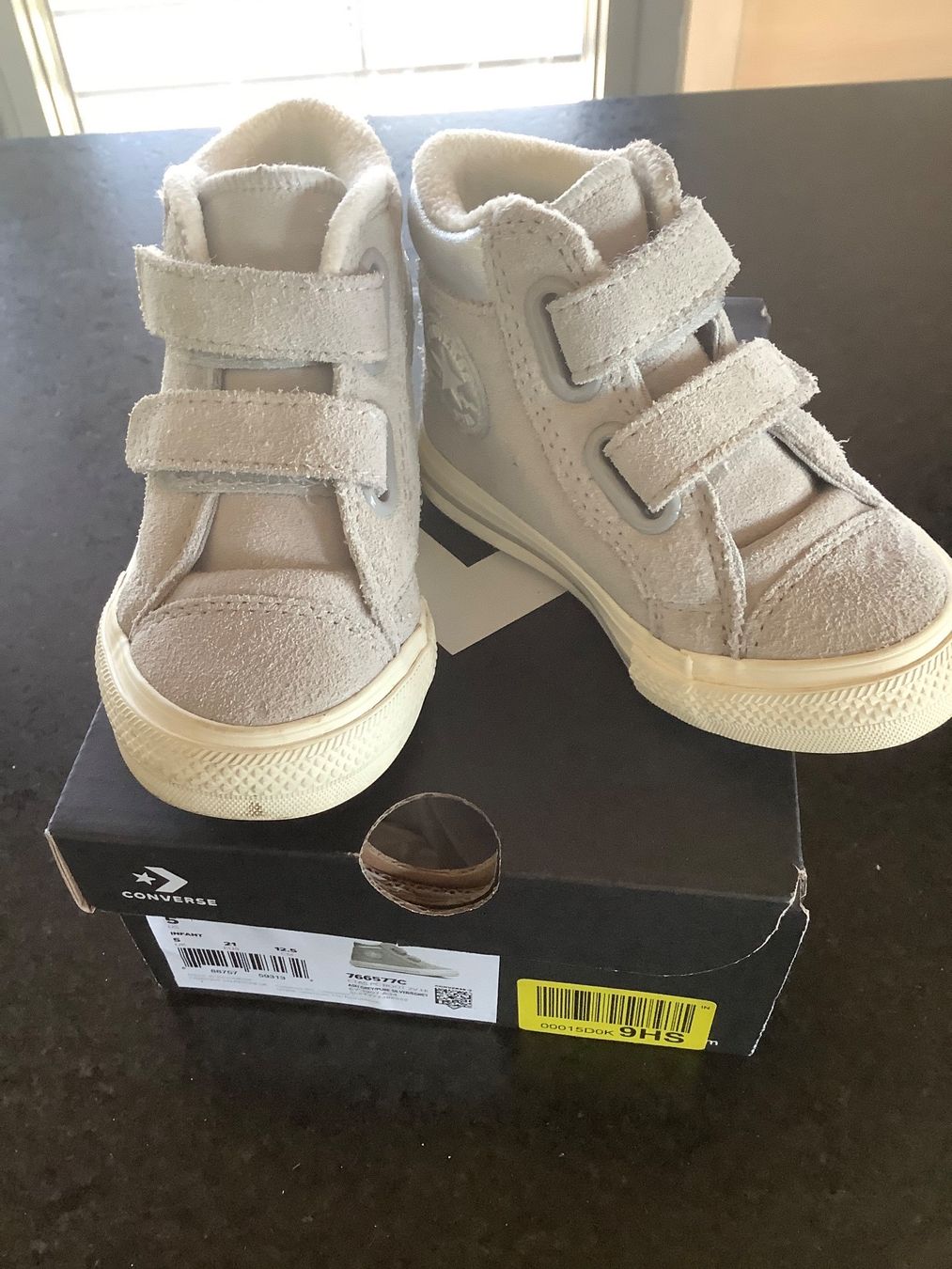 Converse Scarpe da uomo: Converse Sneaker Grösse 21 – Usato da Ursenbach venduto da dia24