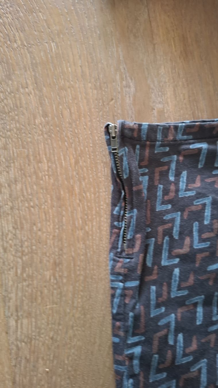 Nile Pantalons: Hose Nile S – D'occasion à Alpthal par Ing3_rid 4