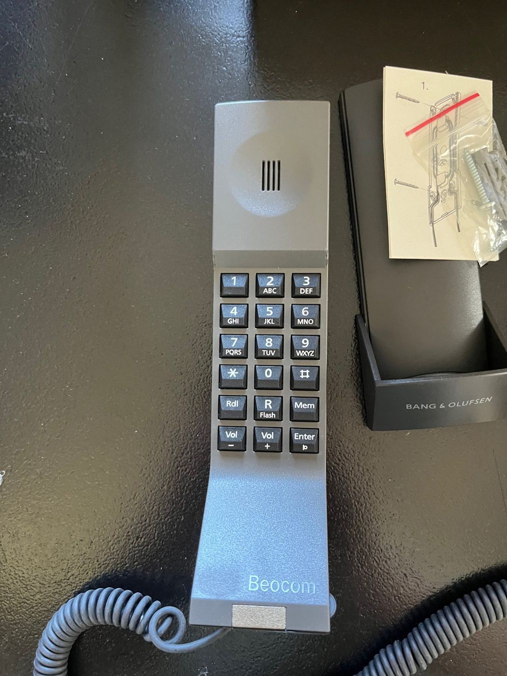 Bang & Olufsen Telefoni: Beocom 1401 noir neuf – Nuovo e nell'imballaggio originale da Onex venduto da fbellocpuntocom