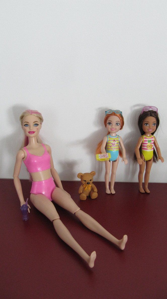 Poupées: Barbie Puppen mit Strand / Urlaubsfeeling – D'occasion à Brunnen par Kiwiland1 1