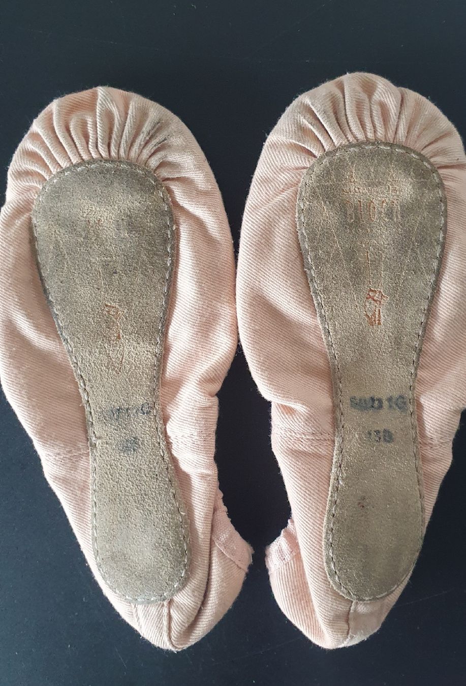 Kleiderpakete & -sets: Rosa Ballettbekleidungs Set – Gebraucht aus Solothurn von zoo_pr6j 2