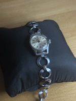 Montre Tissot femme argent année 1960-70
