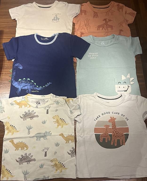 Hemden, T-Shirts & Polos: Maglietta maniche corte – Gebraucht aus Viganello von gag_b22t